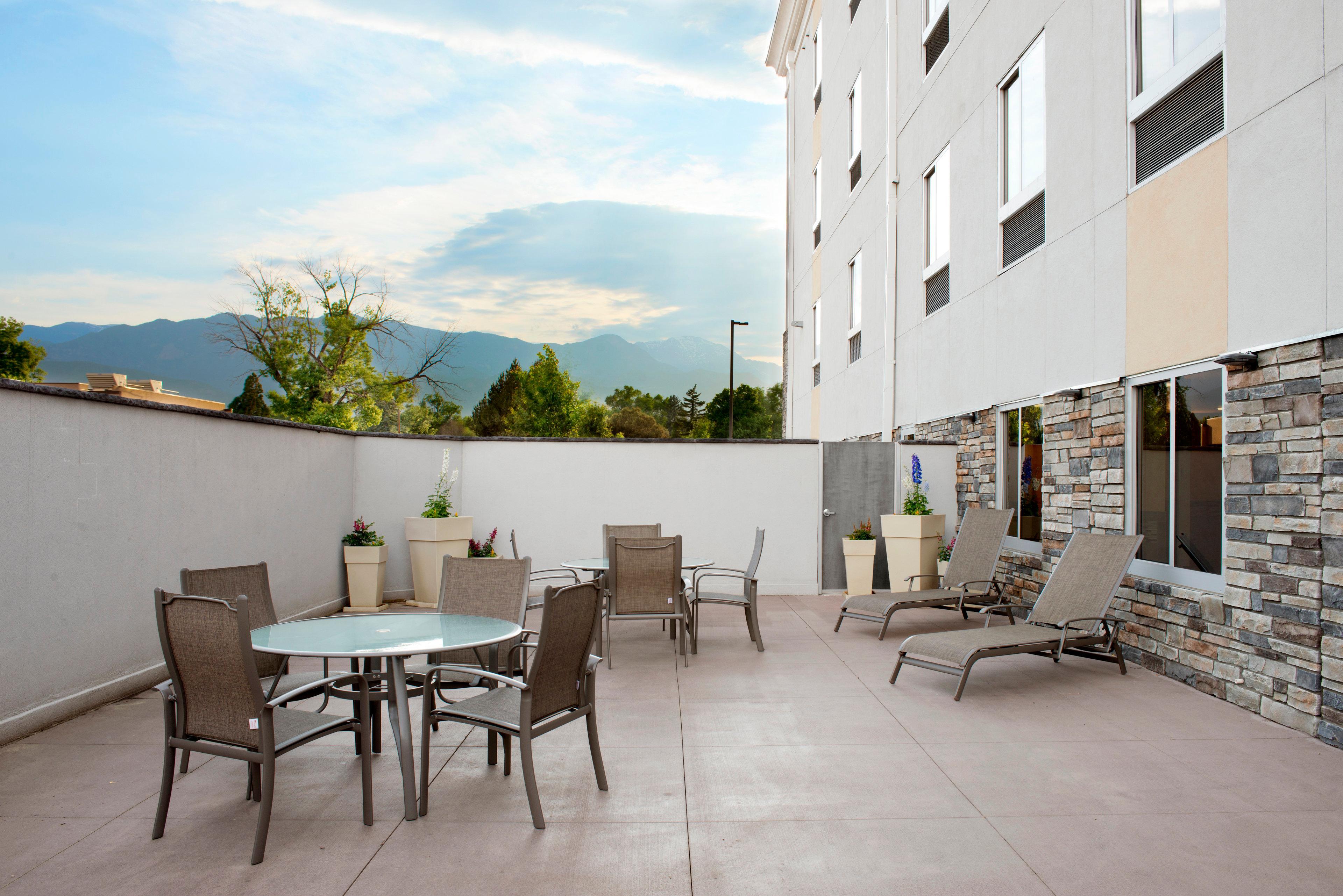Holiday Inn Express & Suites Colorado Springs Central By Ihg Luaran gambar