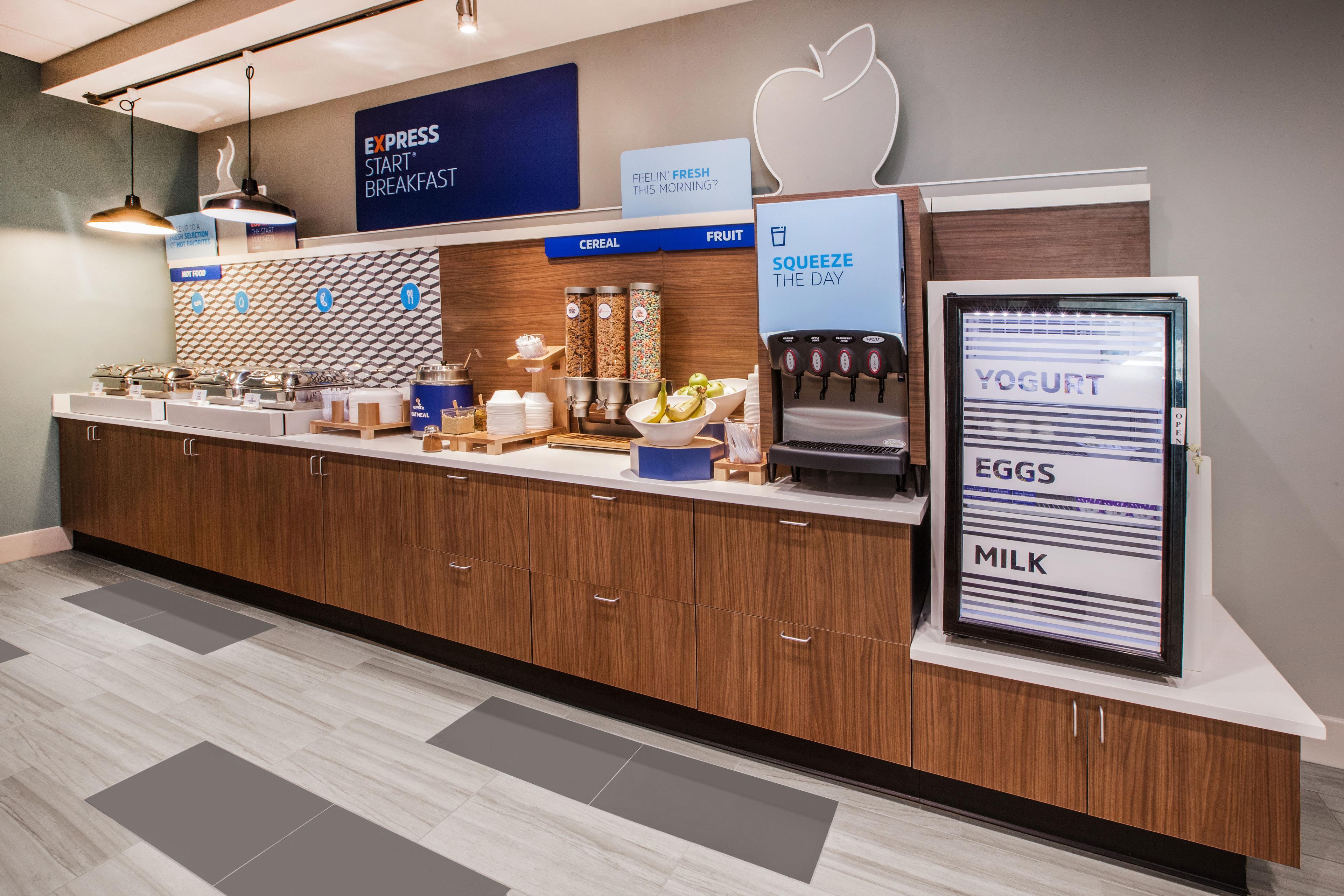 Holiday Inn Express & Suites Colorado Springs Central By Ihg Luaran gambar