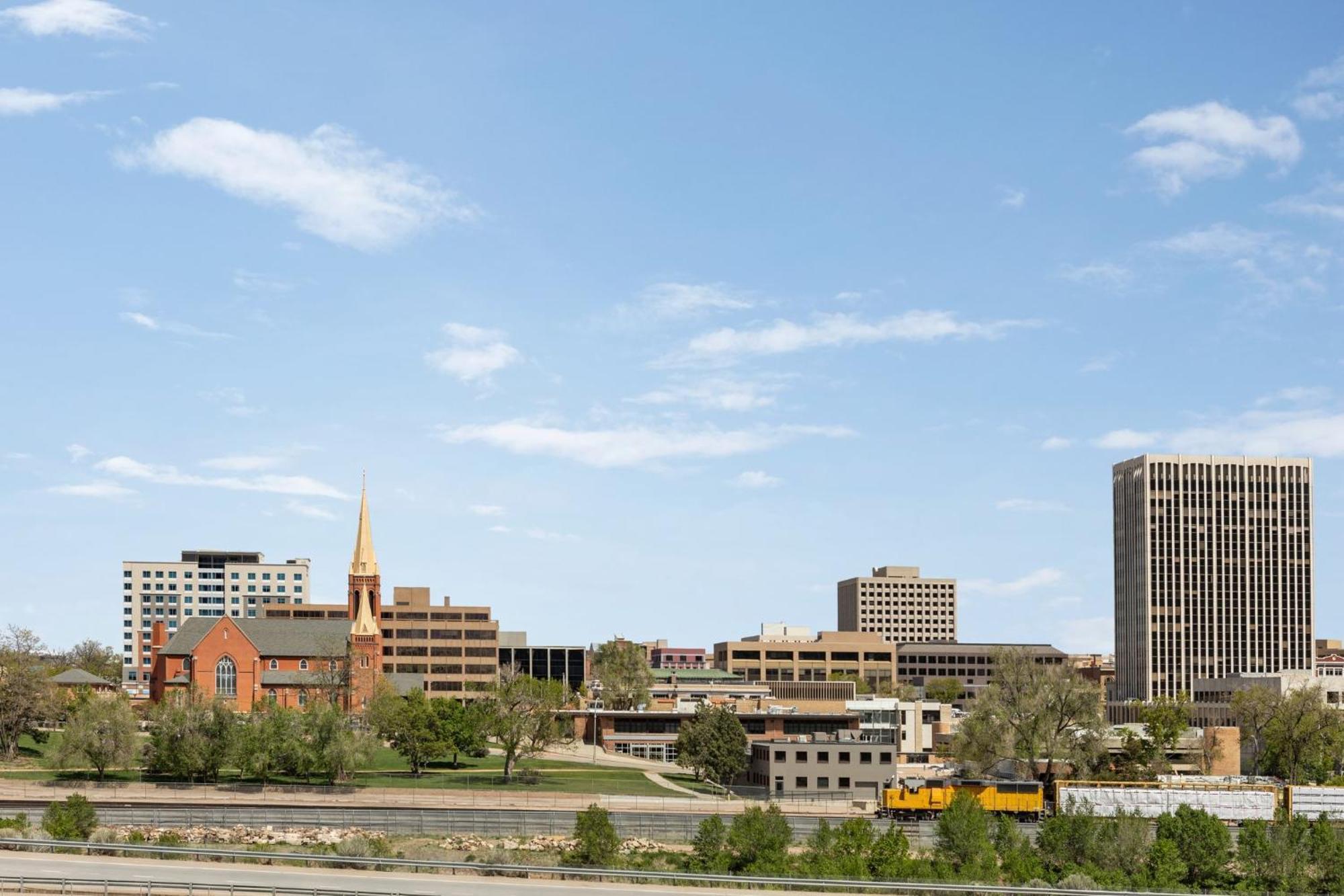 Holiday Inn Express & Suites Colorado Springs Central By Ihg Luaran gambar